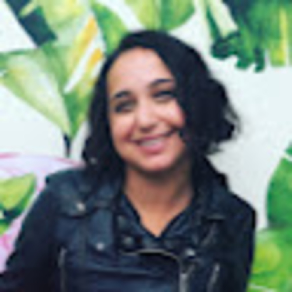 Meet your Posher, Jolia